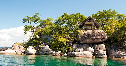 Explore-Malawi-Self-Drive-Itinerary-Combi-Malawi-Zambia